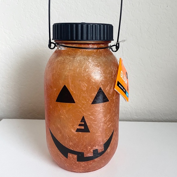 Jack O Lantern LED Mason Jar - Picture 1 of 3